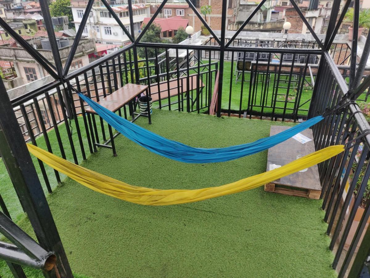 Yog Hostel Катманду Екстер'єр фото