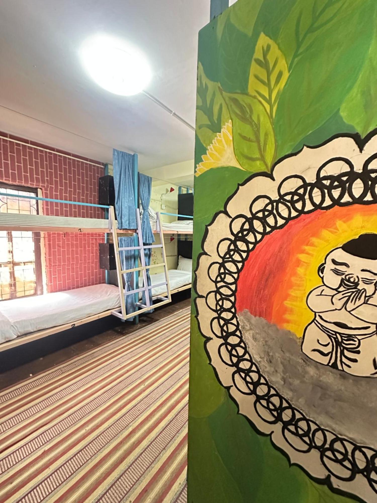 Yog Hostel Катманду Екстер'єр фото